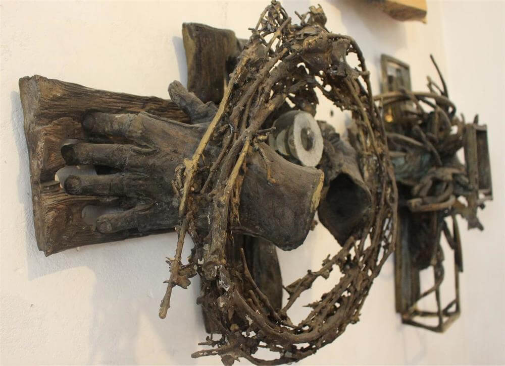 Krzyż - Ręce Ojca Pio, Rzeźba sakralna, Remigiusz Dulko